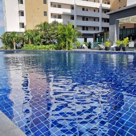 Seaview Dwharf Family Suit Private Port Dickson Extérieur photo