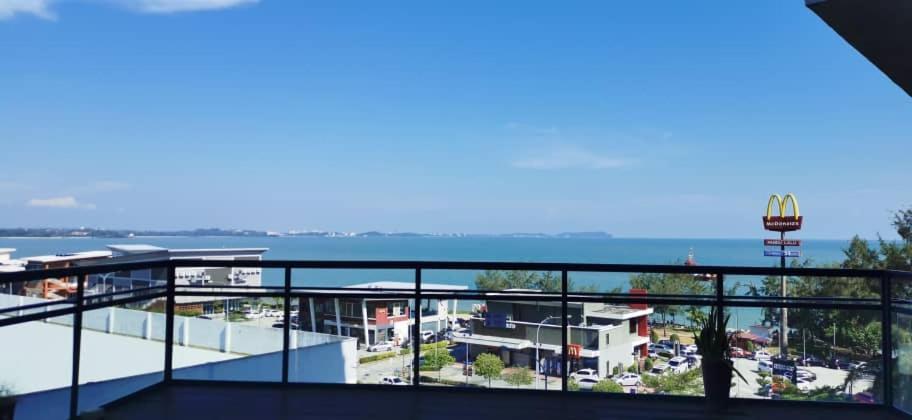 Seaview Dwharf Family Suit Private Port Dickson Extérieur photo